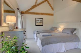 2 Hall Farm Barns - 7