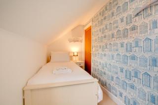The Old Coach House - 4
