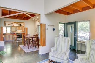 Bear House - 3 Blocks to Downtown Main St Bozeman! - 3