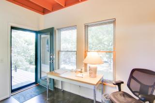 Bear House - 3 Blocks to Downtown Main St Bozeman! - 4
