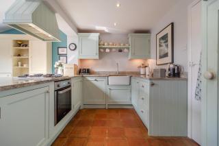 Easter Cottage - 3