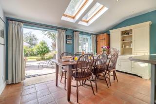 Easter Cottage - 1