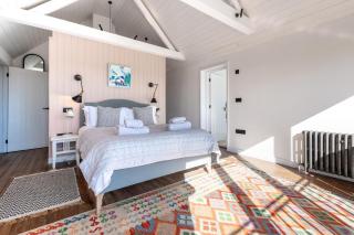 Leveretts - 1