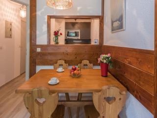 Chamonix - 2 Pièces avec parking et animaux admis - FR-1-517-18 - 0