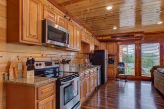 Splash Mountain Lodge By Avada Properties - 2