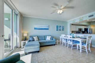 Waters Edge 111 - Ground Floor - Beach Front - Steps to Pool and Sand - Free Beach Svc - 8