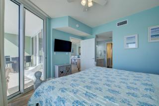 Waters Edge 111 - Ground Floor - Beach Front - Steps to Pool and Sand - Free Beach Svc - 2