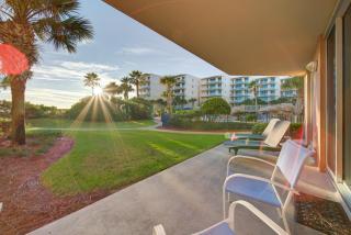 Waterscape A102 - Dual Master BRs - Ground floor - Close to Beach - Free Beach Svc - 7