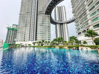 Datum Jelatek Residence By Rasbo Galaxy Suites - 0