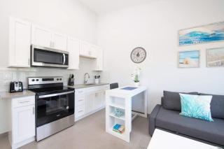 Summertime Suites #53 - 4