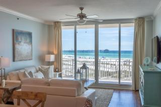 Waterscape A201 - Oceanfront - Breathtaking Views! - Free Beach Svc - 3