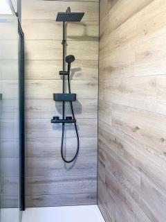 Aussicht I Balkon I Parkplatz I modern - 2