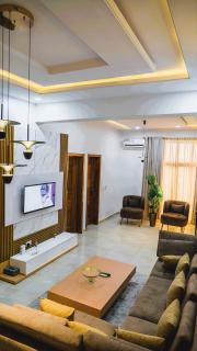 Modern Elegance! 2 Bedroom Haven in Lekki - 0