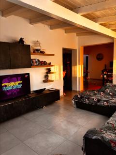 J&M Appartamento a 6 minuti in auto dalla spiaggia - 0