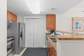 Waterscape B610 - Beach & Lazy River Views - Free Beach Service! - 6