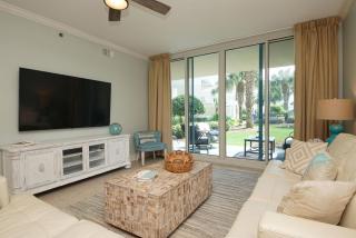 Waterscape C200 - Ground Floor - Easy Access to Waterpark - Free Beach Service - 8