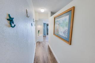 New High Floor, Ocean Front 1BR - Updated Kitchen! - 1