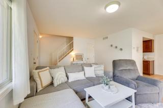 2 Mi to Old Town and Fashion Square Unit with Pools! - 5