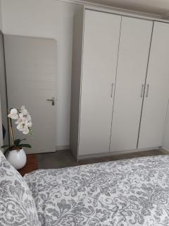 Tranquil Luxury Retreat - 3