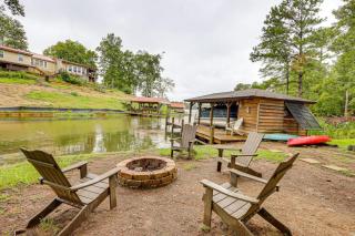 Charming Lake Sinclair Cabin Fire Pit, Dock - 0