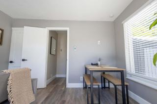 Rest A Shore - Central Cozy 1BR - 1