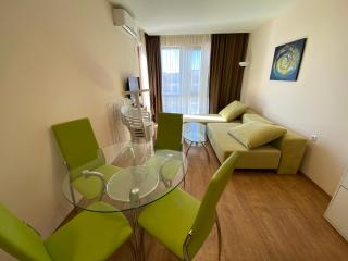 Premier Fort Beach - 1