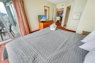 2BR Pools, Views, Direct Oceanfront, Bay View! - Myrtle Beach - 9