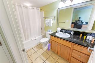 Direct Oceanfront Studio on the Boardwalk,Bay View - Myrtle Beach - 2