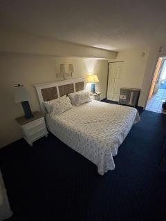 Oceanfront Condo Direct Oceanfront Views, Baywatch - Myrtle Beach - 5