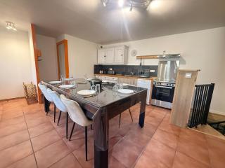 L' Altitude Billard Proche Stations Cols - 5