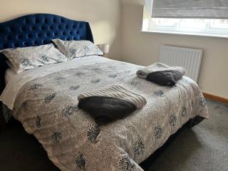 Wheatsheaf Flat - 1