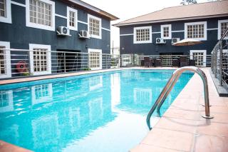 Noah's Ark Hotel & Suites - 1