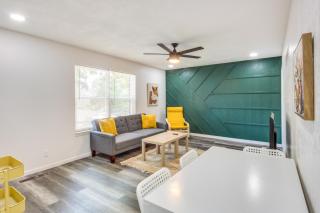 Pet-Friendly Overland Park Condo with Pool Access! - 6