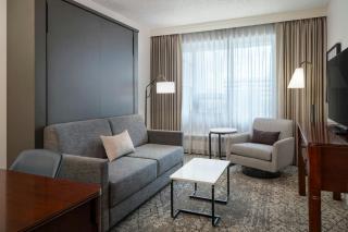 Sheraton Cavalier Saskatoon Hotel - 2