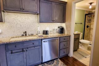 Riverfront Gem - Townsend - 1