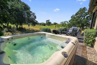 Hill Country Retreat & Casita - 8