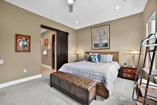 Hill Country Retreat & Casita - 6