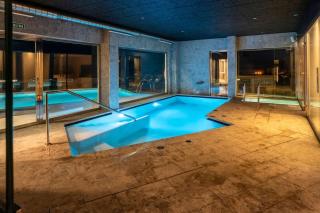 Stunning House with Private Jacuzzi and Sea views - 5