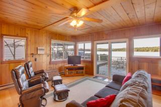 Charming Lakefront Cabin with Deck and Fire Pit! - 8