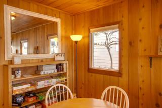Charming Lakefront Cabin with Deck and Fire Pit! - 4