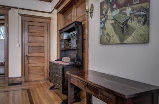 Golden Suite, 1BR, downtown/CC - 7