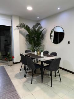 Beautiful Apartment in front of the river - 6