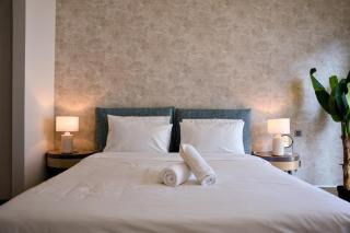 Sobha Hartland Greens 2BR near Dubai Mall - 2