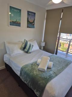 Trafalgar Towers - 9