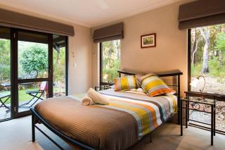 Bringa - Spacious Bushland Retreat with Scenic Views - 1