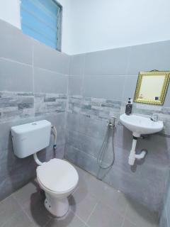 Puteri Duyong Homestay - - 7