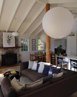 White Shell Cottage - Woodfire & Beachfront - 1