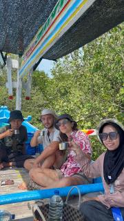 Teluk Biru Homestay - Banyuwangi - 5