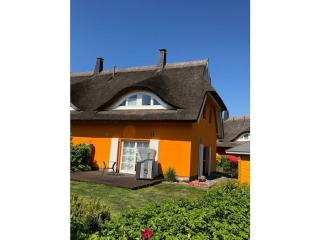 Holiday home in Prerow with swimming pool - 8