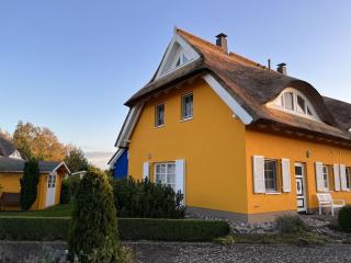 Holiday home in Prerow with swimming pool - 0